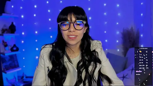 Saraa Desiree online show from December 2025 02:07:02 AM