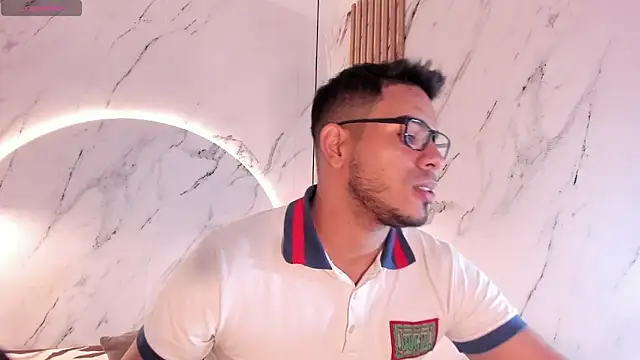 ETHAN DRAVEN online show from October 2025 07:45:02 PM