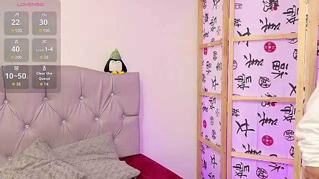 Devil AliceXo online show from November 2025 08:20:01 PM