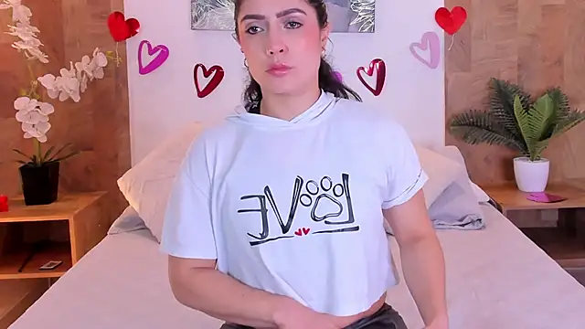 isabella winkler online show from February 2026 01:30:02 PM