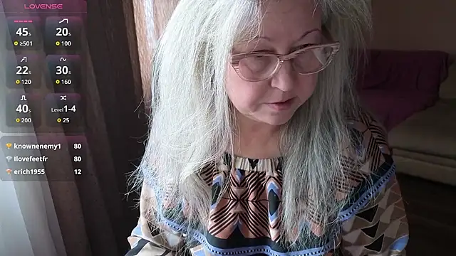 Wane Witch online show from November 2025 04:45:02 AM