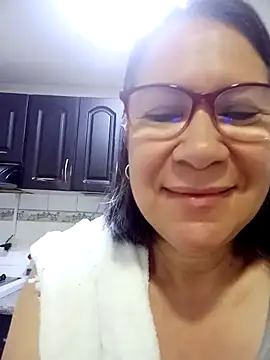 Snapshot of victoria_wayne chatting on April 2026 09:34:01 AM victoria wayne online show from April 2026 09:34:01 AM