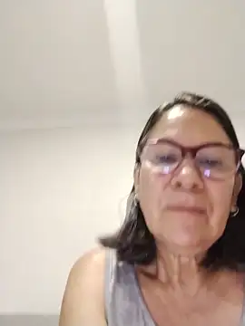 Snapshot of victoria_wayne chatting on June 2026 09:14:01 AM victoria wayne online show from June 2026 09:14:01 AM