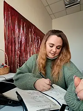 Juicy PeachLux online show from October 2025 06:41:02 AM