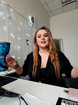 Snapshot of Juicy_PeachLux chatting on February 2026 07:53:01 AM Juicy PeachLux online show from February 2026 07:53:01 AM