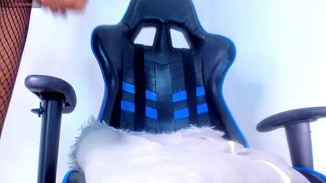 Snapshot of Ashley_Jones11 chatting on March 2025 11:27:02 PM Ashley Jones11 online show from March 2025 11:27:02 PM