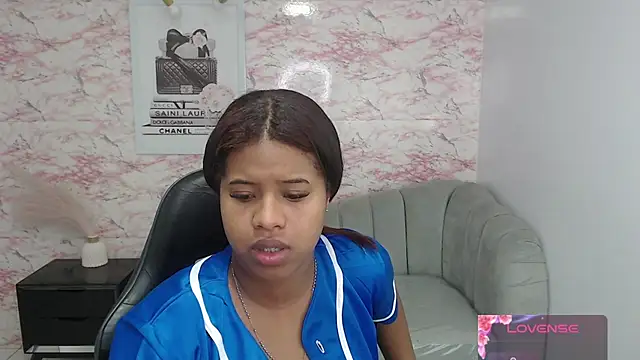 Snapshot of abby1_t_ chatting on September 2025 03:00:02 AM abby1 t online show from September 2025 03:00:02 AM
