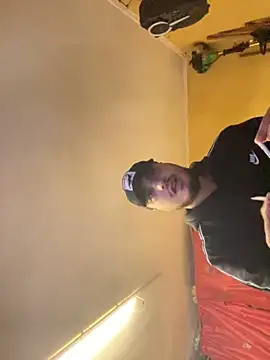 Snapshot of Bello98sud chatting on December 2025 11:26:02 AM Bello98sud online show from December 2025 11:26:02 AM