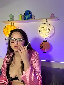 Snapshot of MiraLuccian chatting on October 2025 07:47:02 PM MiraLuccian online show from October 2025 07:47:02 PM