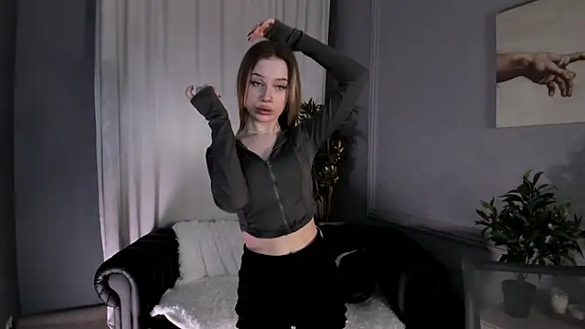 Snapshot of Heydoraa_ chatting on March 2025 04:30:02 AM Heydoraa online show from March 2025 04:30:02 AM