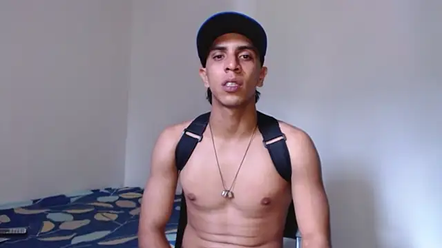 Monkey uchiha777 online show from November 2025 04:13:02 PM