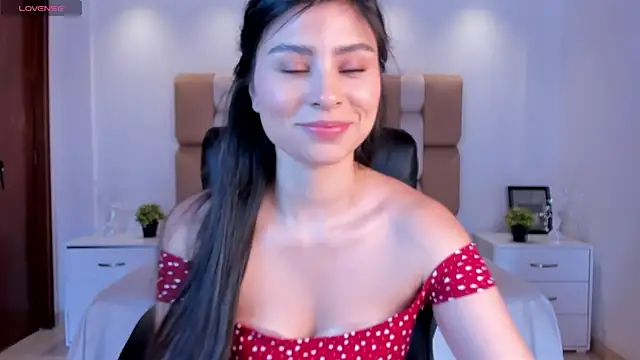 Snapshot of Catalina_Santhana chatting on September 2025 06:31:01 PM Catalina Santhana online show from September 2025 06:31:01 PM