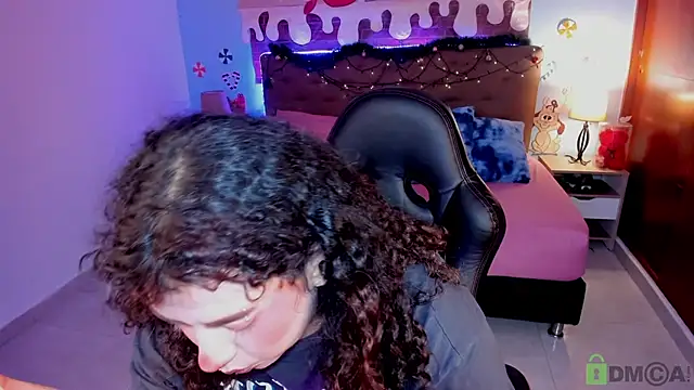  Lilly miller online show from December 2025 07:54:02 PM