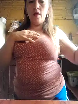 Snapshot of Luna-nevada chatting on March 2025 05:21:01 PM Luna-nevada online show from March 2025 05:21:01 PM