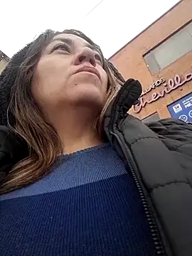 Snapshot of Luna-nevada chatting on October 2025 11:17:01 AM Luna-nevada online show from October 2025 11:17:01 AM