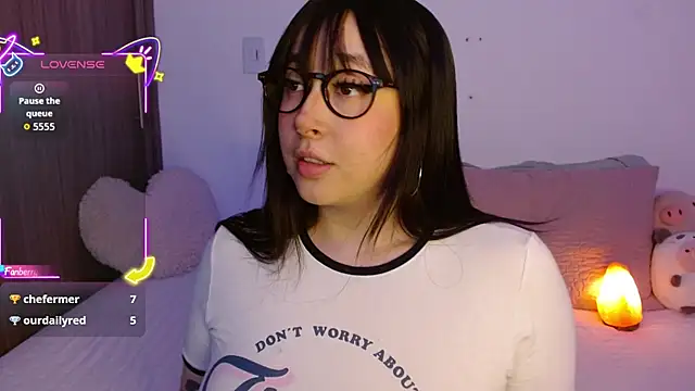 Snapshot of Oliviargf chatting on September 2025 12:22:02 AM Oliviargf online show from September 2025 12:22:02 AM