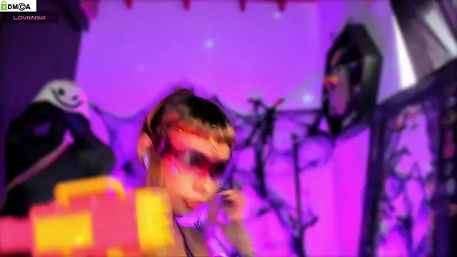 sofiafenty online show from October 2025 05:45:01 PM