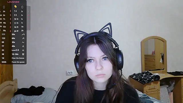 RendyDow online show from October 2025 07:12:02 AM