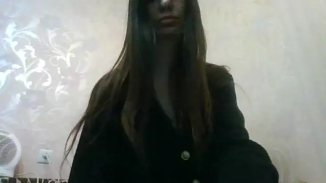 AliseWats online show from October 2025 07:27:02 PM