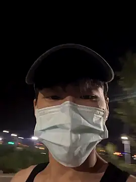 Snapshot of chipboo chatting on October 2025 03:46:02 PM chipboo online show from October 2025 03:46:02 PM