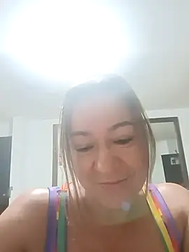 weet Evans    online show from October 2025 11:05:02 PM