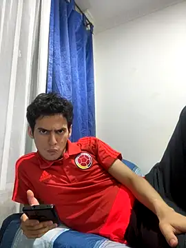 Thiagobb7 online show from November 2025 11:59:02 PM