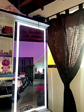 Snapshot of Paulet_Johnson chatting on November 2025 08:52:02 PM Paulet Johnson online show from November 2025 08:52:02 PM