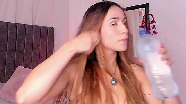 Tefy-Rose online show from November 2025 02:55:02 AM