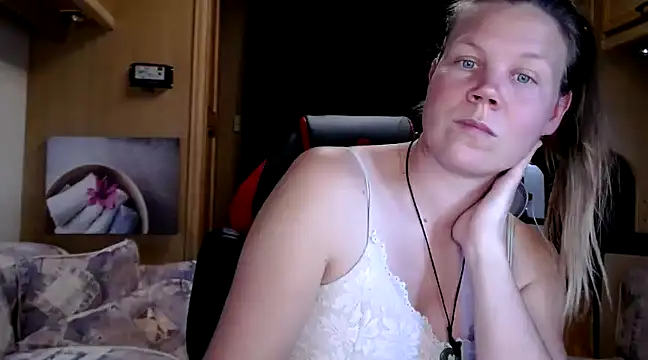 CallMeMaria online show from December 2024 03:48:02 PM