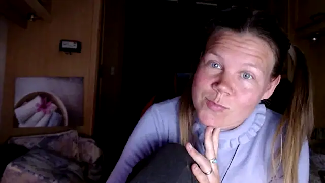 CallMeMaria online show from January 2025 05:23:01 PM