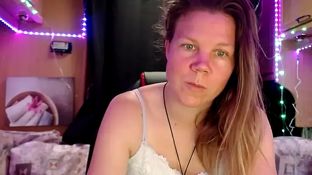 CallMeMaria online show from January 2025 11:23:02 AM