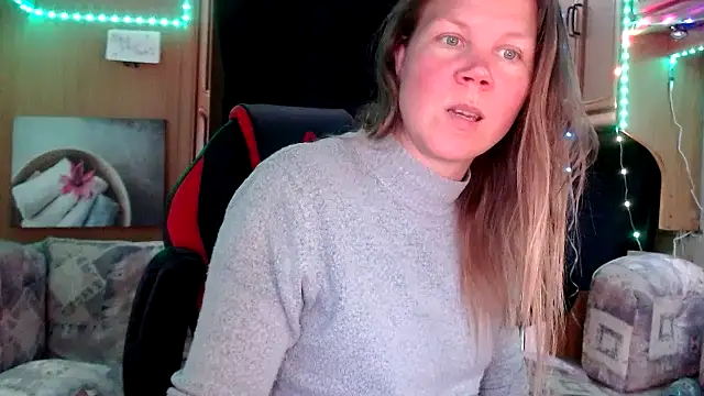 CallMeMaria online show from February 2025 12:39:01 PM