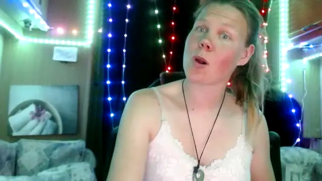 CallMeMaria online show from February 2025 04:20:01 PM