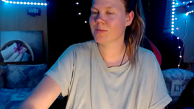 CallMeMaria online show from February 2025 04:31:01 PM