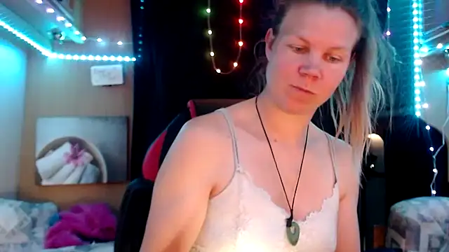 CallMeMaria online show from March 2025 10:22:02 AM