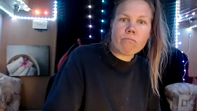 CallMeMaria online show from March 2025 07:28:01 PM