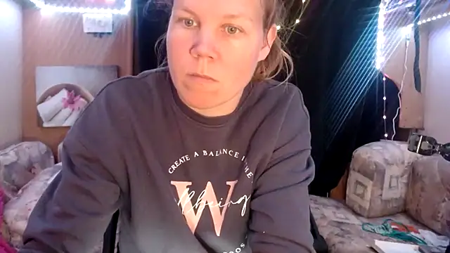 CallMeMaria online show from March 2025 11:21:02 AM