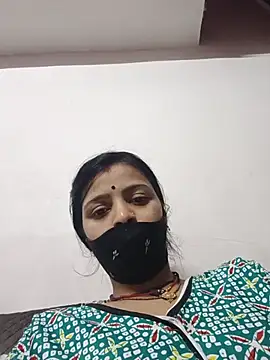 Snapshot of Daya_Chheda chatting on July 2026 05:28:01 PM Daya Chheda online show from July 2026 05:28:01 PM