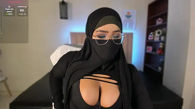 Snapshot of Sasha_Anaan chatting on October 2025 08:24:02 AM Sasha Anaan online show from October 2025 08:24:02 AM