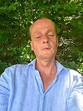 Snapshot of namorreyeb1 chatting on June 2026 12:31:02 PM namorreyeb1 online show from June 2026 12:31:02 PM