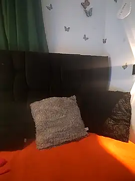 AlexaNovoa  online show from February 2026 01:36:01 AM