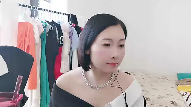 Rachel-6600 online show from November 2025 04:00:01 AM