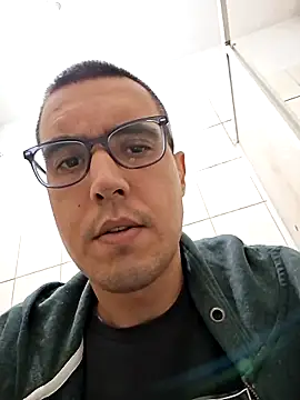 Snapshot of marco199077 chatting on March 2026 10:37:01 PM marco199077 online show from March 2026 10:37:01 PM