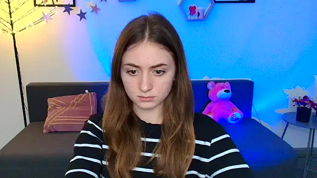 LilyHaart online show from March 2025 05:35:02 PM