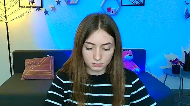 LilyHaart online show from March 2025 05:17:02 PM