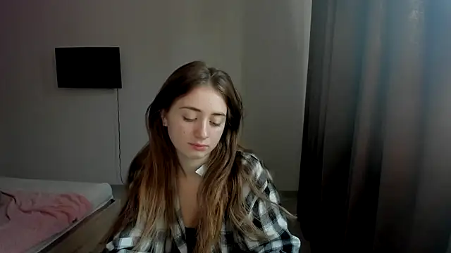 LilyHaart online show from October 2025 05:08:01 AM