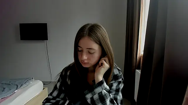 LilyHaart online show from November 2025 07:58:01 AM