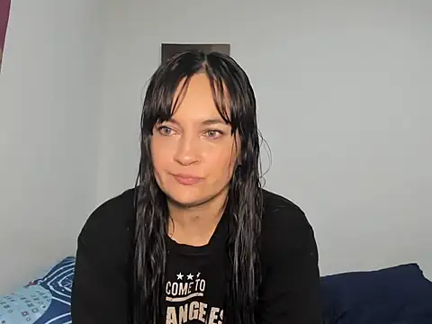 Snapshot of megan_milf79 chatting on October 2025 02:46:01 PM megan milf79 online show from October 2025 02:46:01 PM