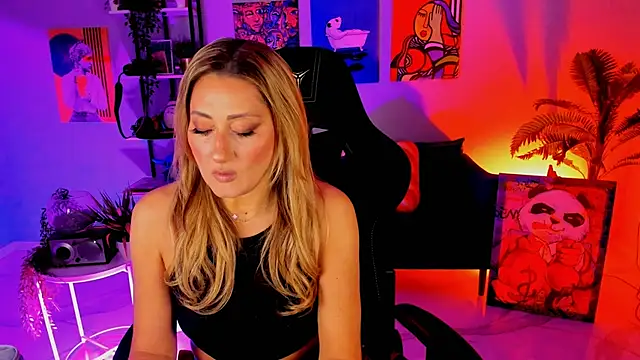 SarahAlluring online show from November 2025 11:54:02 AM