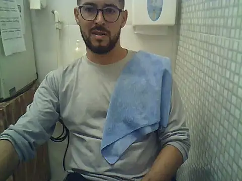 pdasgyn online show from December 2025 07:30:02 PM